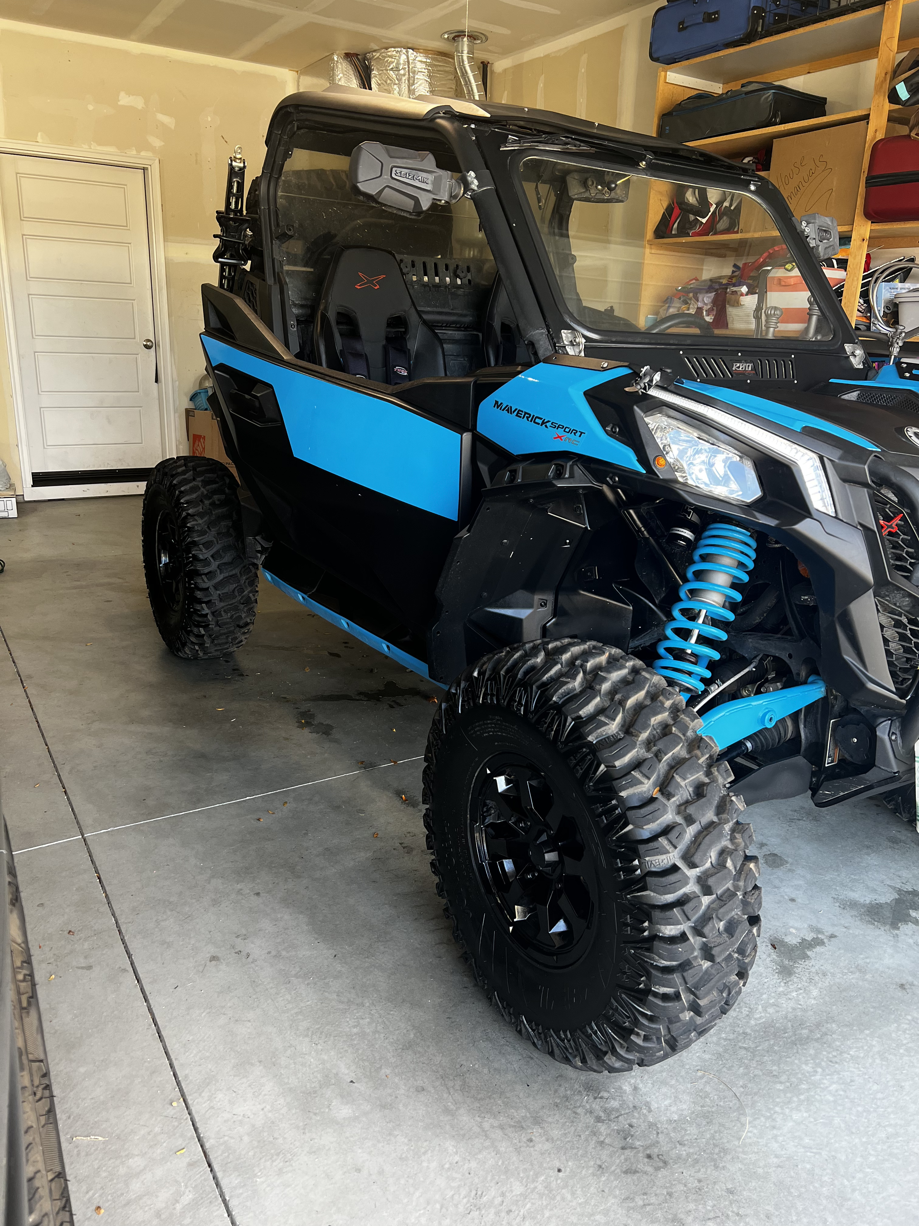 a blue atv